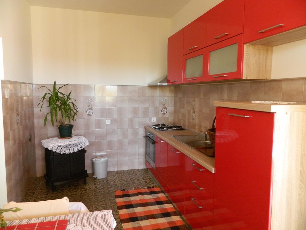 Bartulovi Dvori Apartamento Poljica  Exterior foto